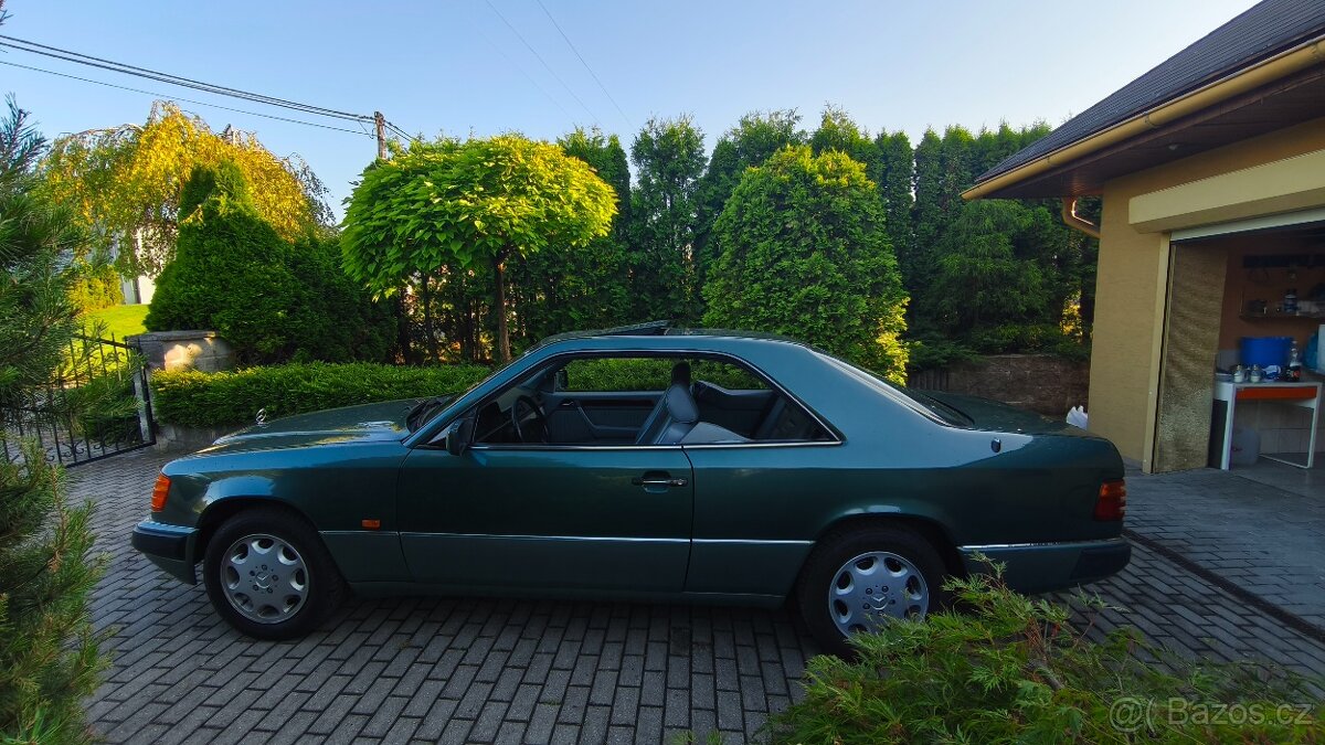 Mercedes C124 230CE servisovaný s historií - 2