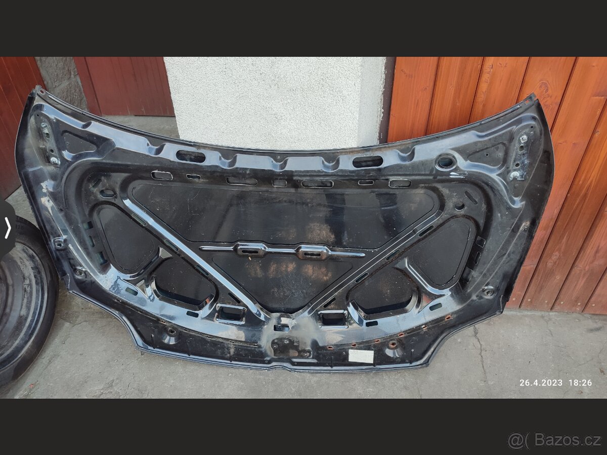 Přední kapota VW Golf Plus 2006 - 2