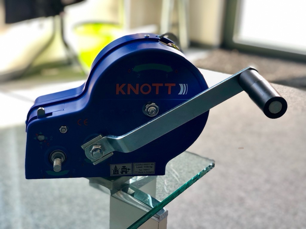 Naviják KNOTT 1150kg s lanem - 2