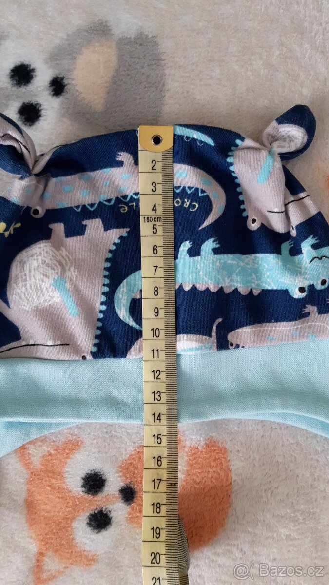 Čepice velikosti 80/86 - 2