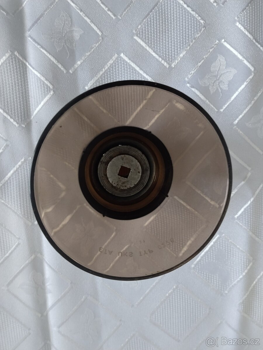 ETA 022 mlýnek na mák - 2