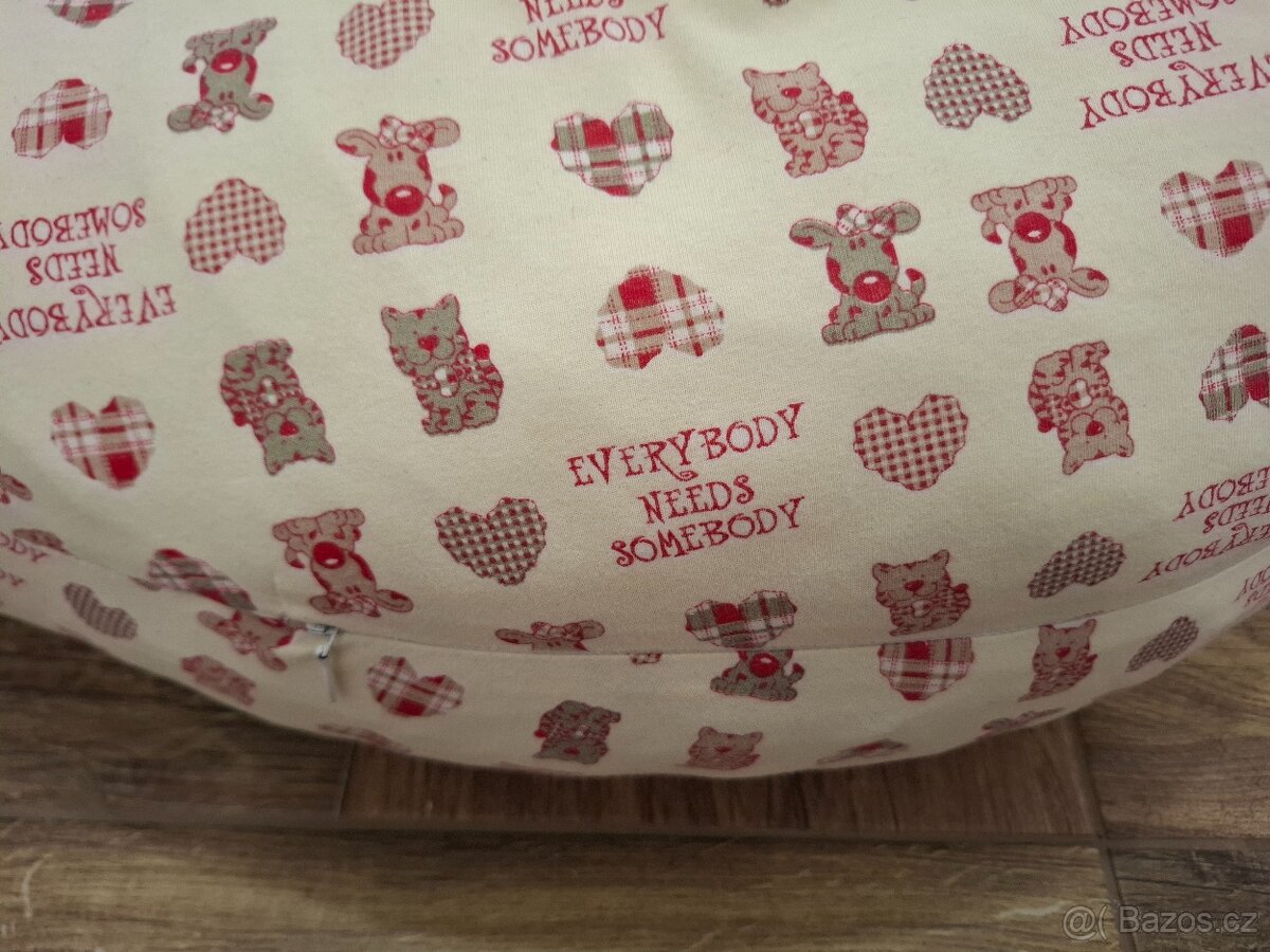 Kojící polštář - 2