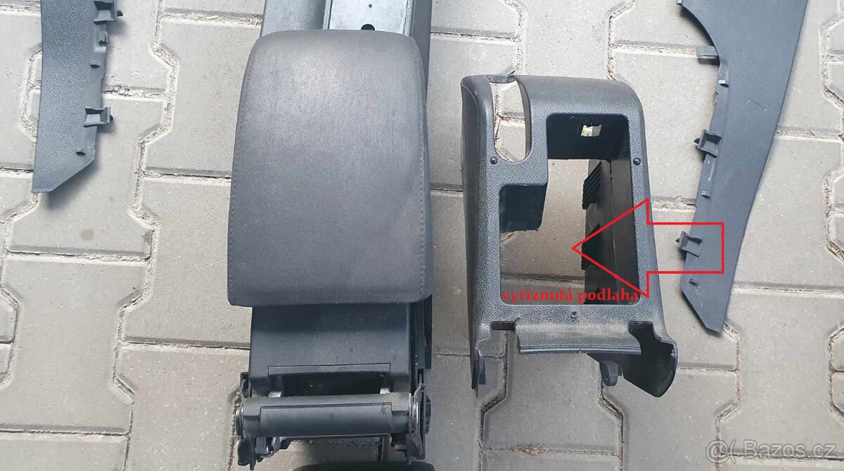 středový tunel VW Golf 6 - 2