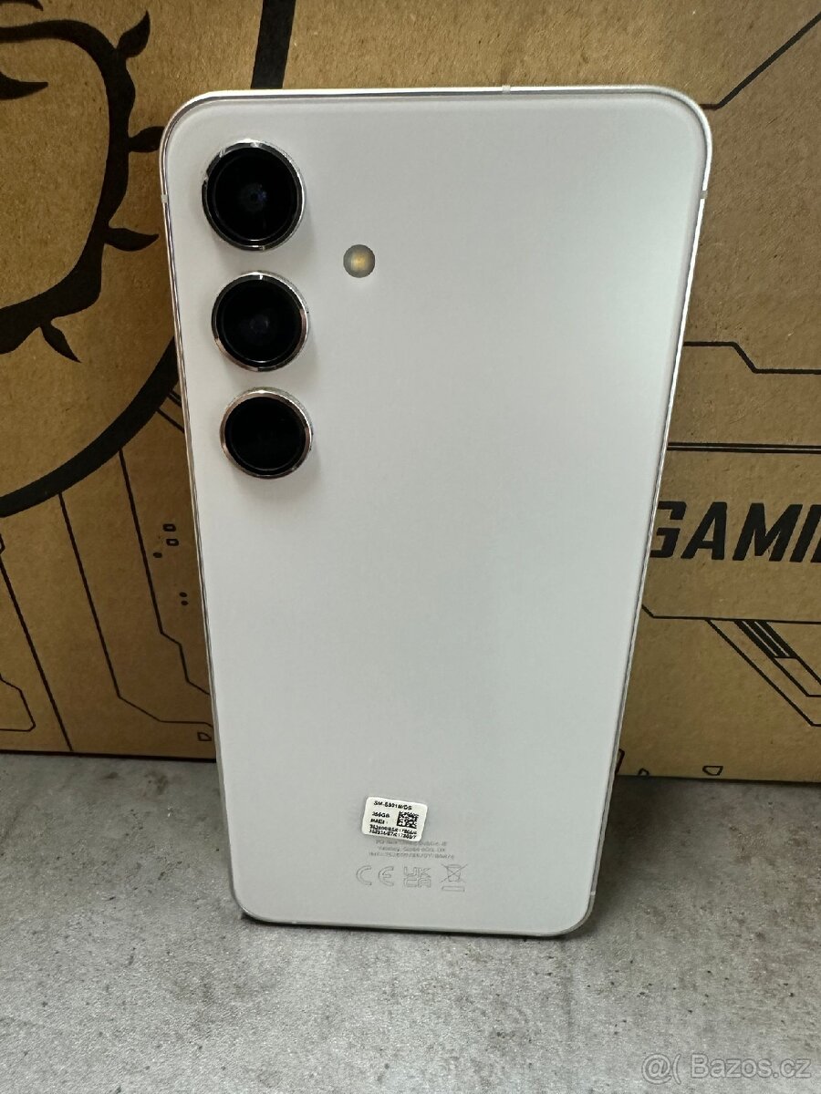 Samsung Galaxy S24 - 2