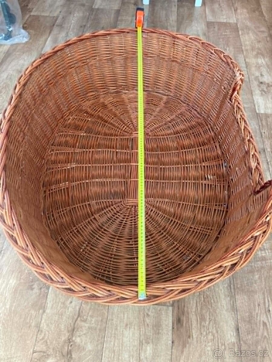 Velký proutěný koš - 2