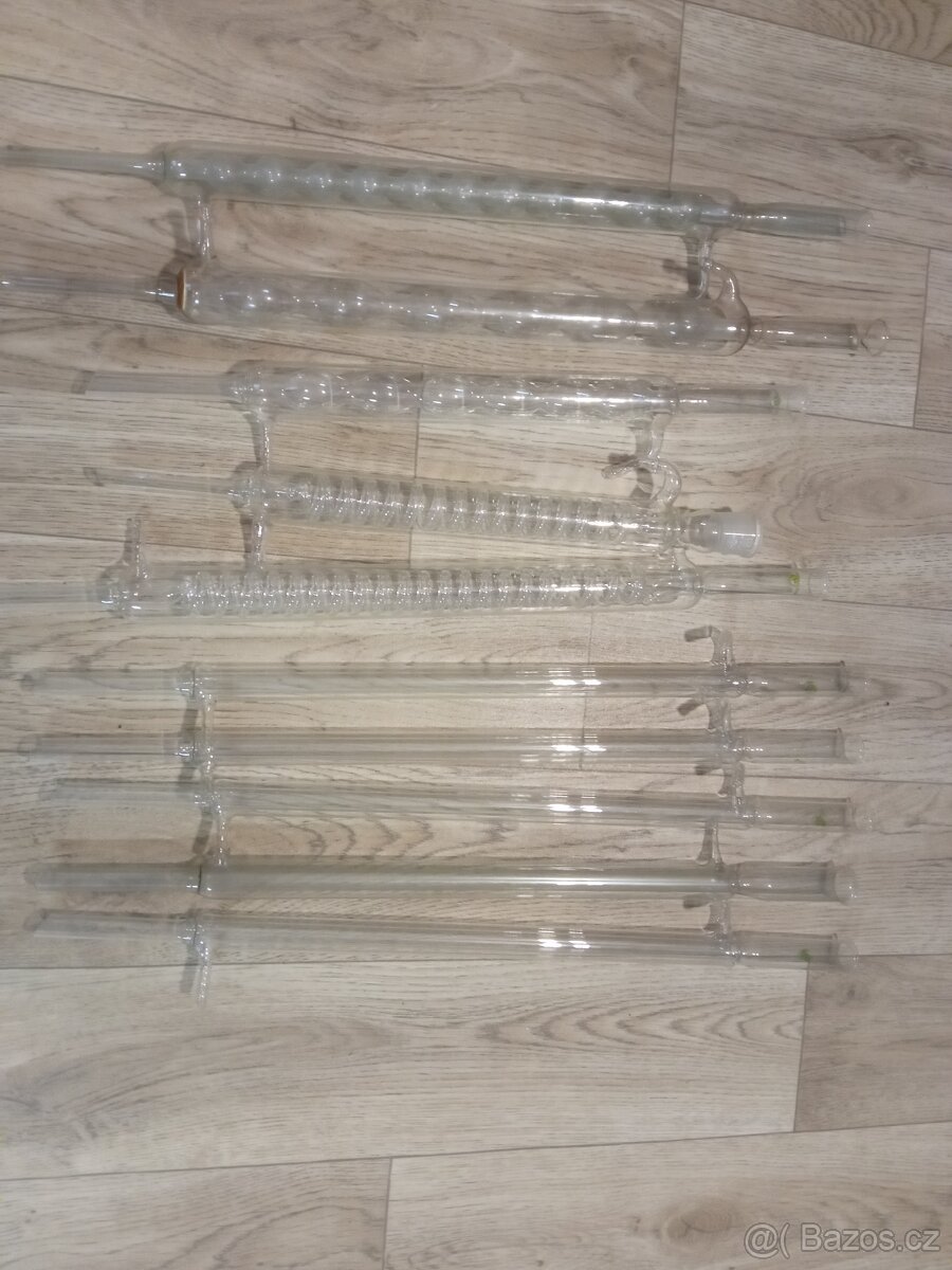 Velká sada laboratorního skla - 2