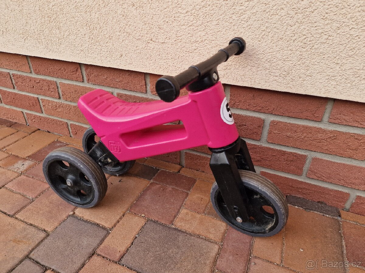 Funny Wheels Odrážedlo Rider Sport
2v1 - 2