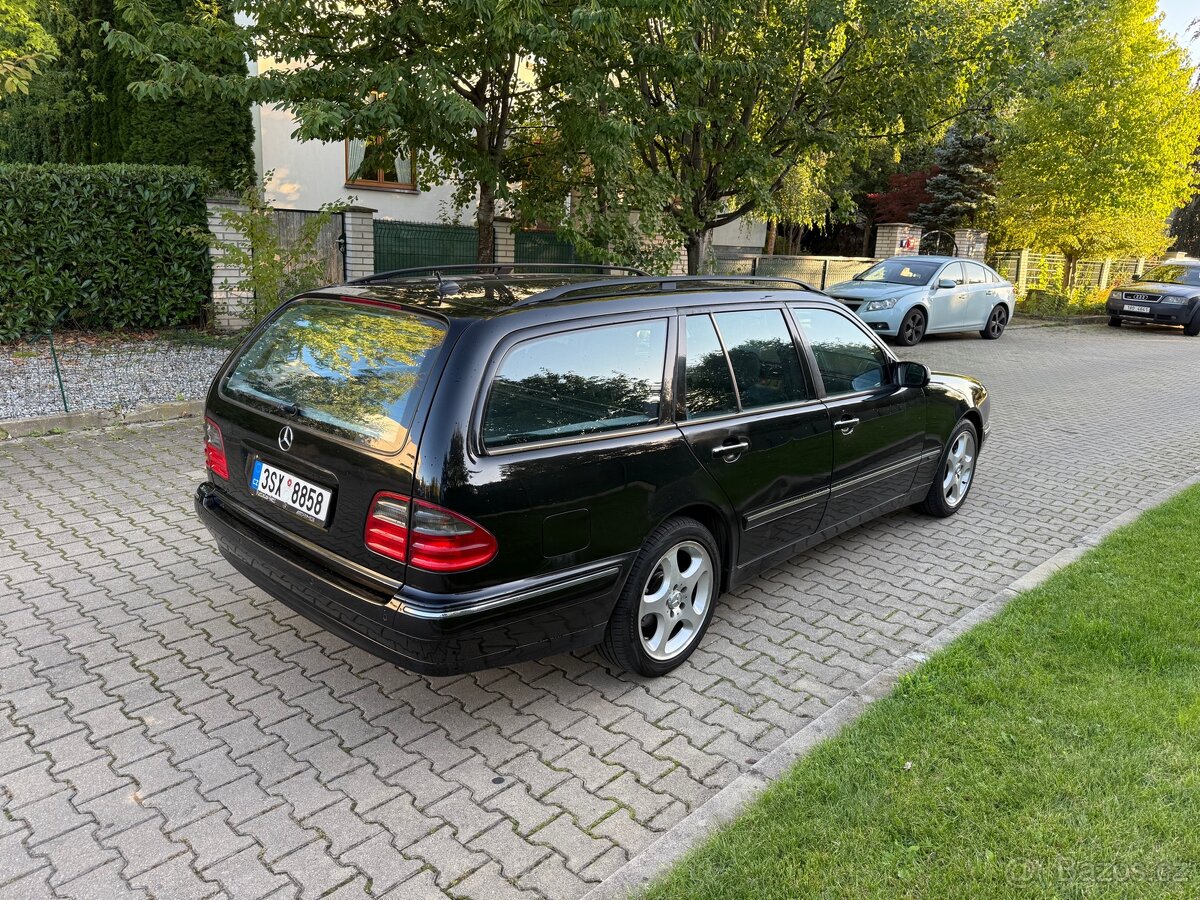 Mercedes-Benz E240 W210 2,6i V6 Tažné 2,1t - 2