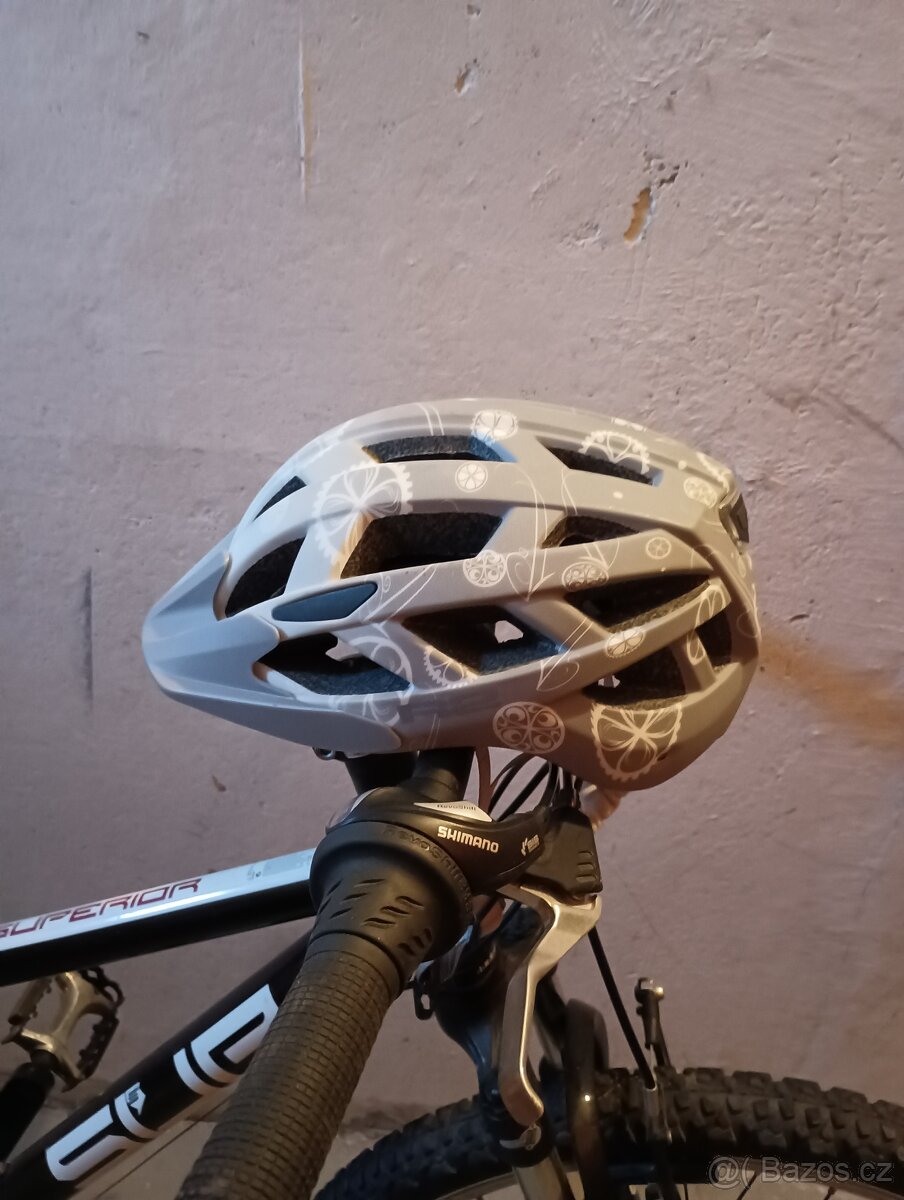 Kolo koloběžka helma - 2