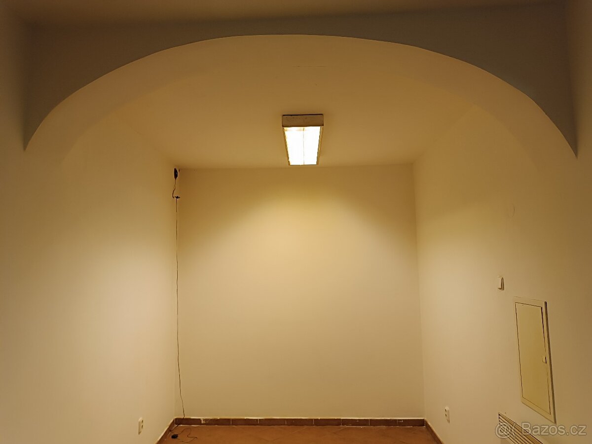 Nabízím pronájem bytu 1+kk v Bakově Nad Jizerou - 2