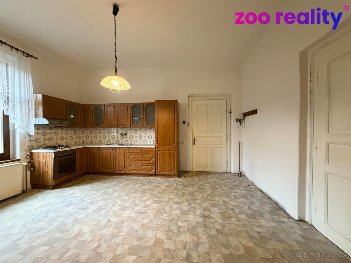 Prodej rodinného domu, 200 m2, Chomutov, Legionářská ul. - 2