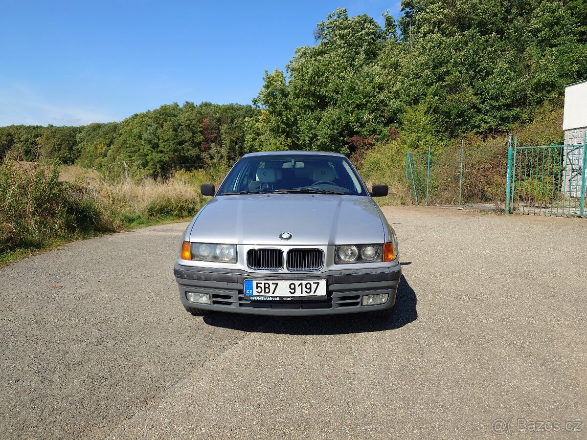 BMW E36 318iS Sedan r.v. 1994 - 2