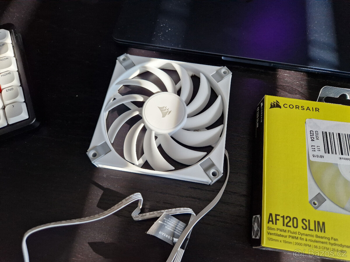 Corsair AF120 Slim White 120mm fan NEW - 2