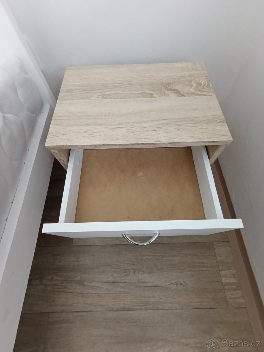 1 kus noční stolek - 2