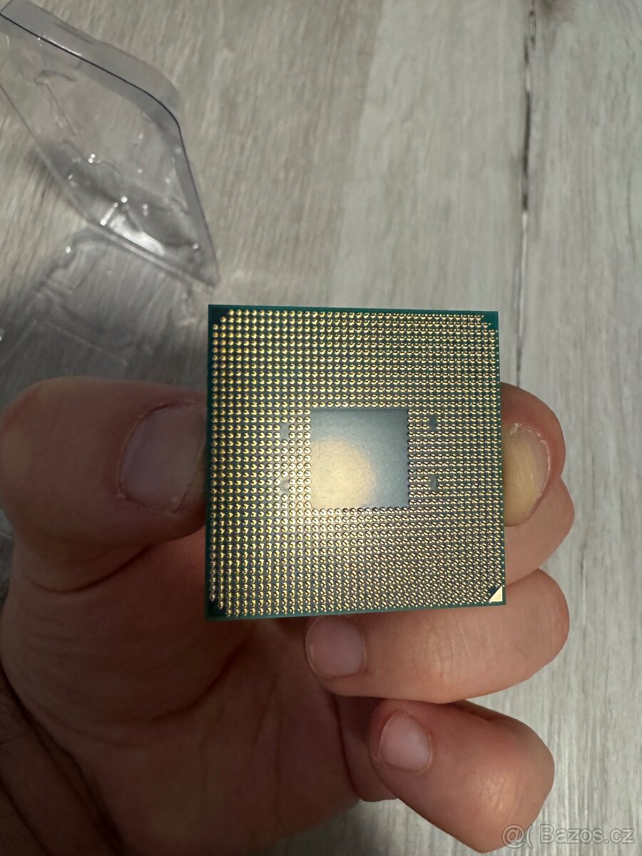 Ryzen 5 2600 - 2