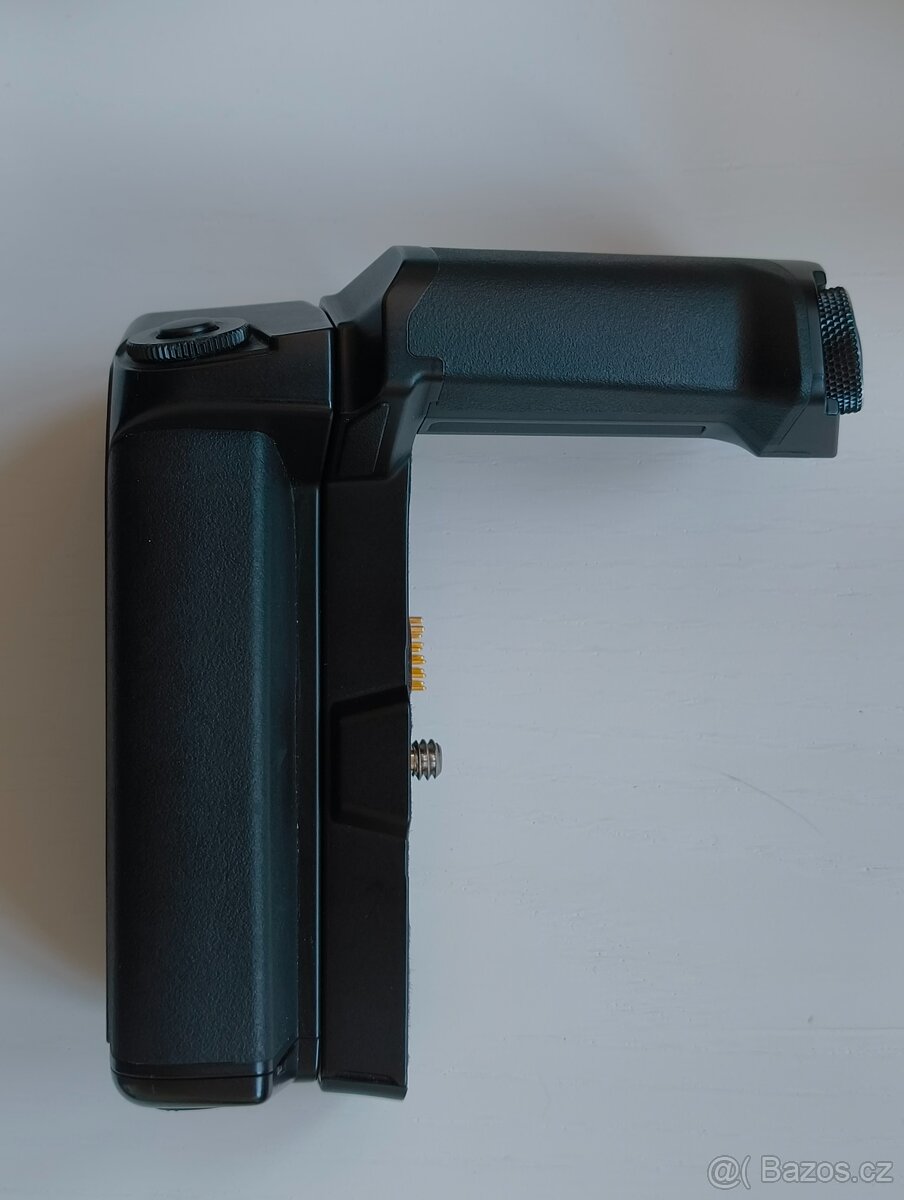 Olympus grip HLD-8G a HLD-6P - 2