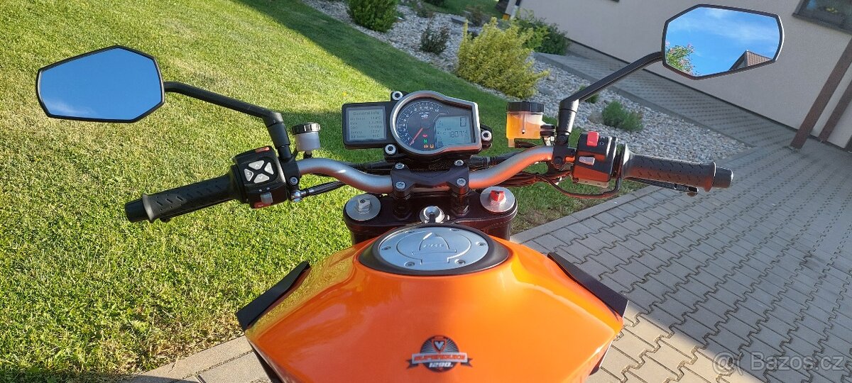 KTM 1290 SuperDuke - 2