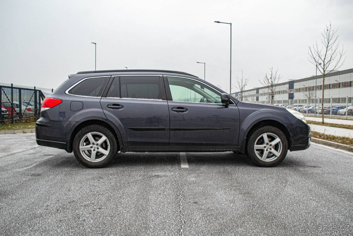Subaru Outback 2.0 D Comfort - 2