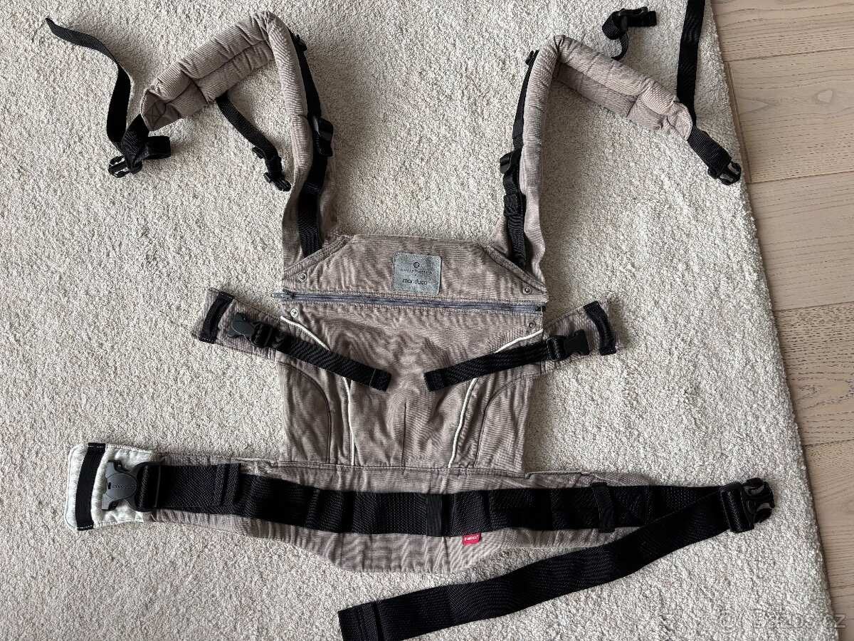 Nosítko Manduca first - 2