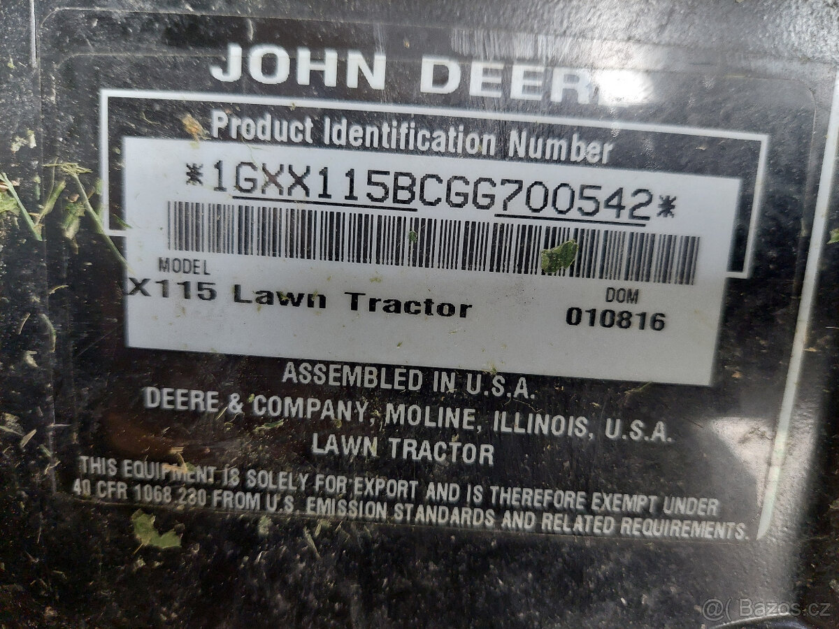 Sekací traktor John Deere - X115R - 2