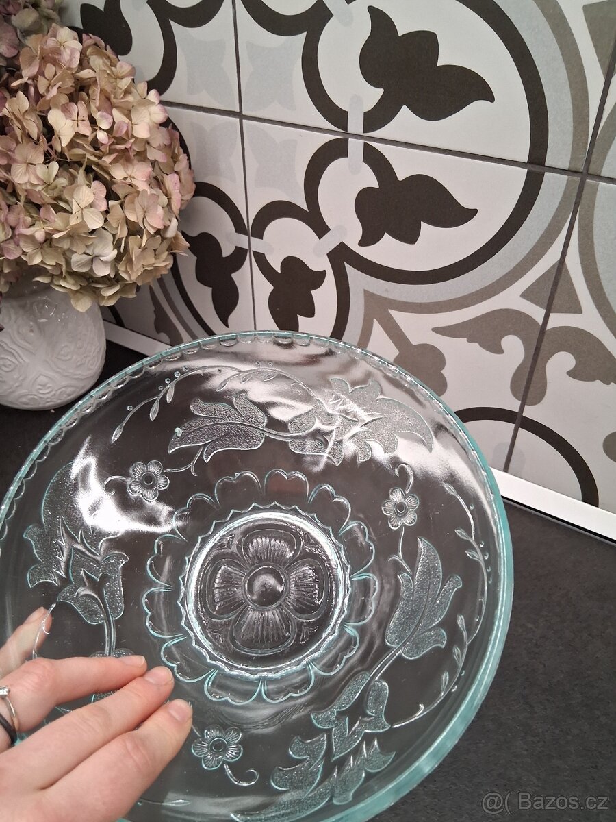 Skleněné mísy - 2