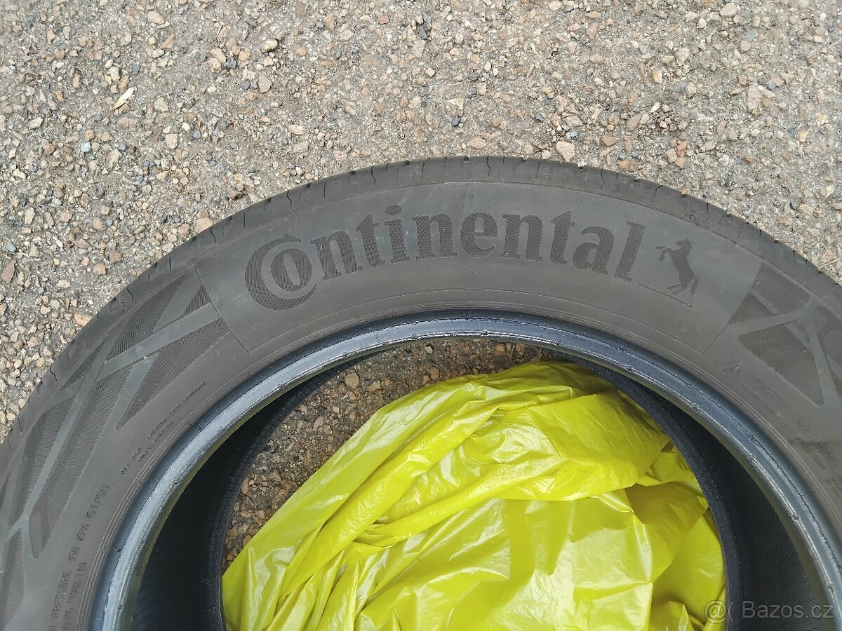 Continental 235 55 R18 - 2
