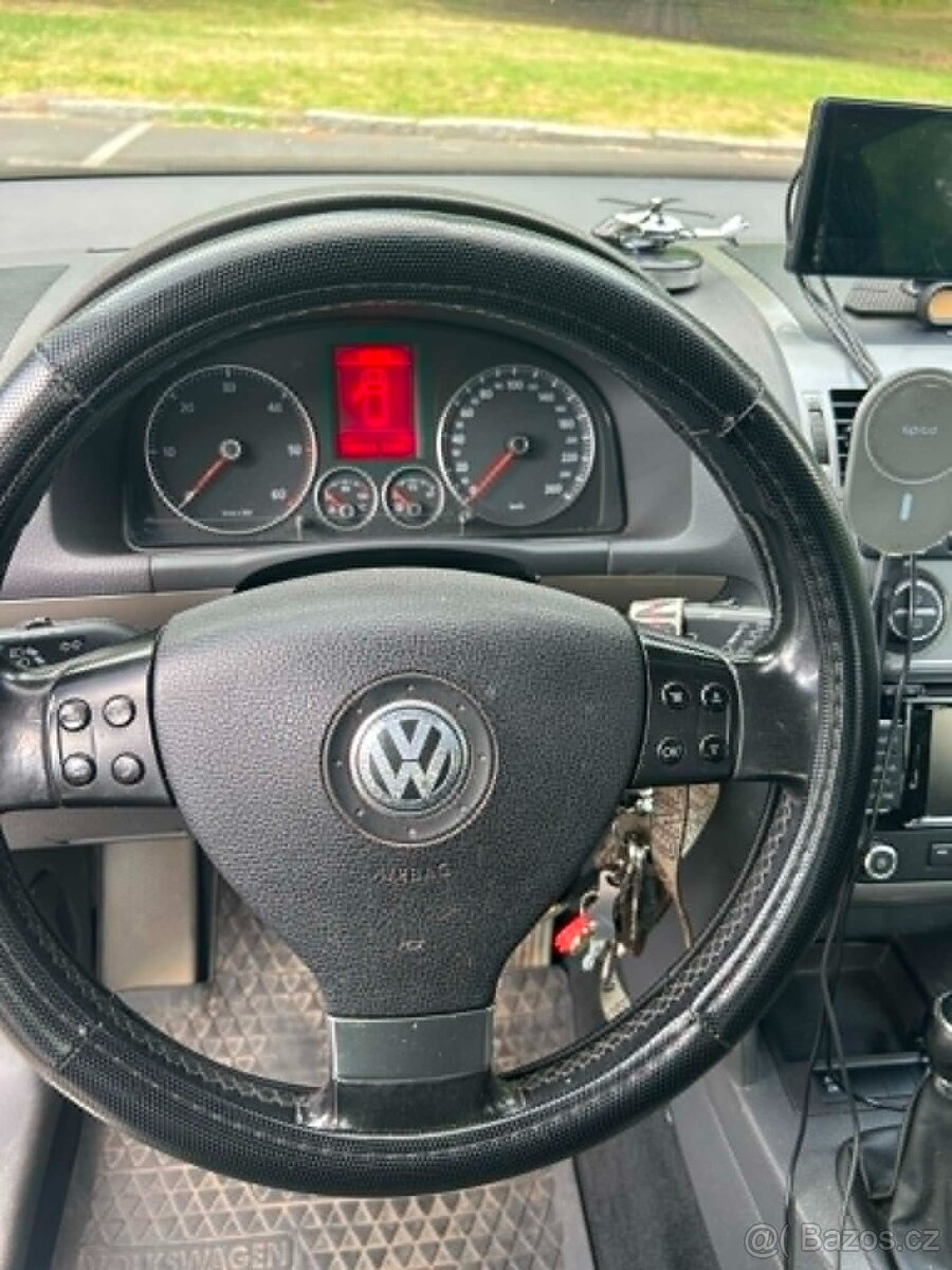Volkswagen Touran - 2