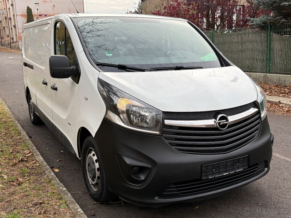 Opel vivaro 2017 L2H1 - 2