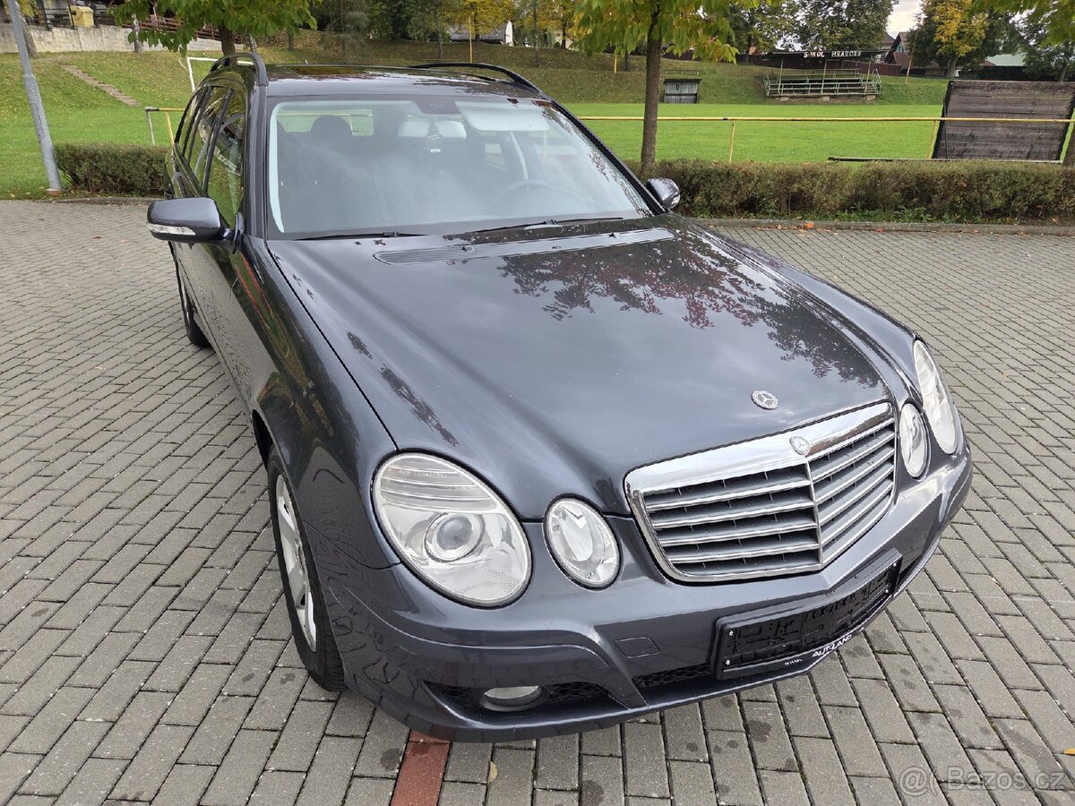 Mercedes Benz W211 4Matic E280 rok 2008 - 2