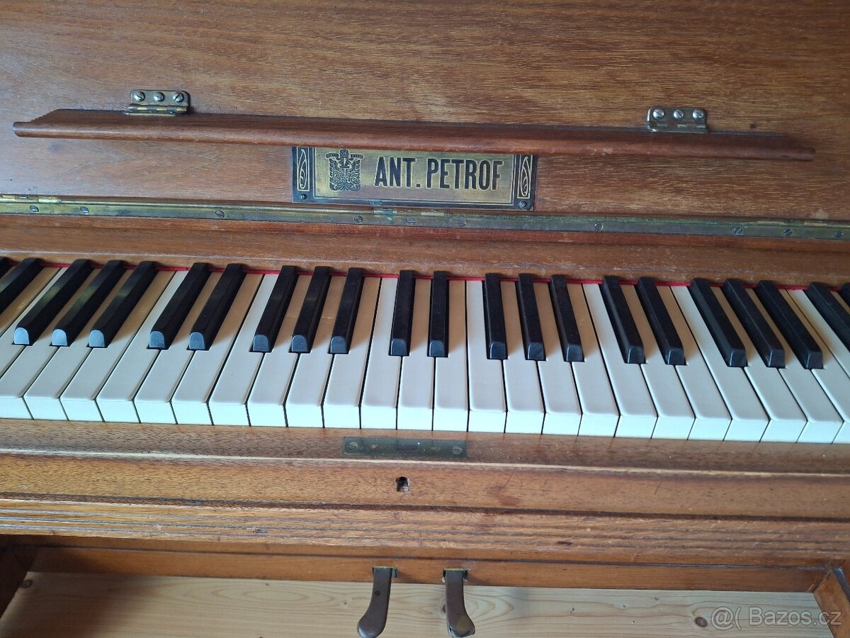 Petrof piano - 2