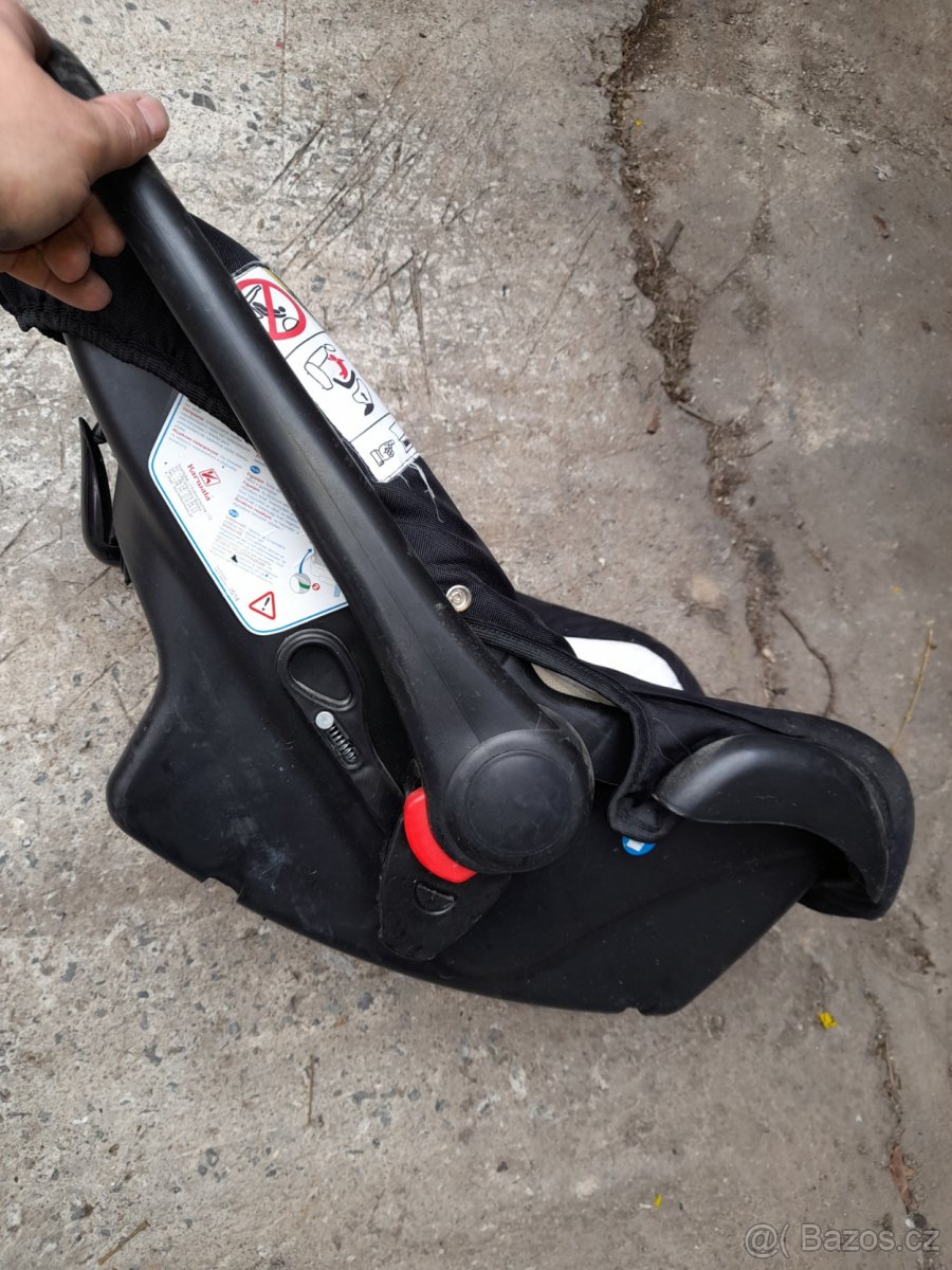 dětska autosedačka- vajicko - 2