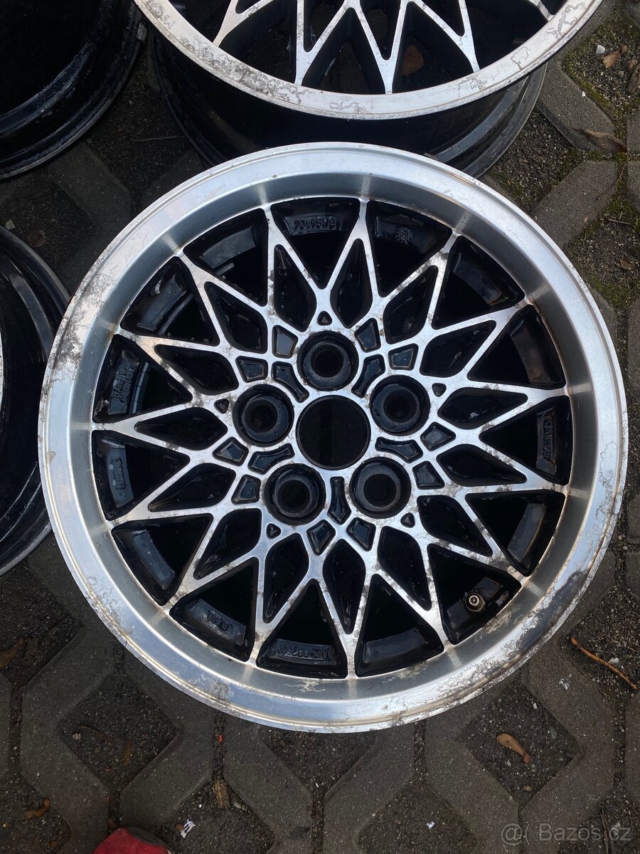Alu kola 5x114,3, R15, 7J, ET28 - 2