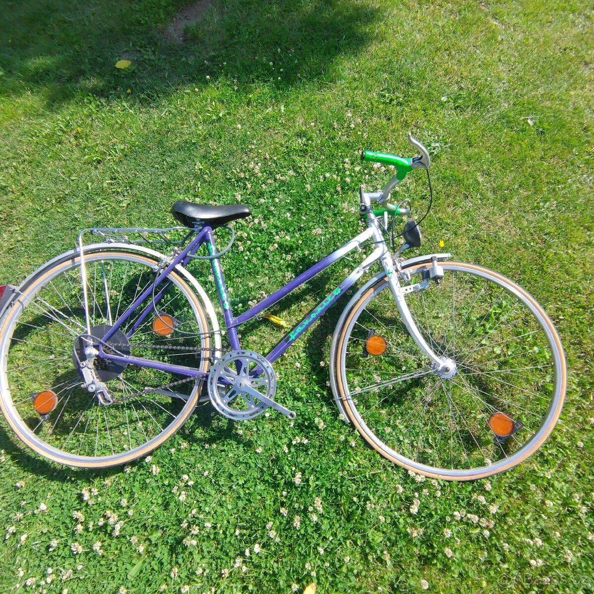 Favorit dámské jizni kolo. - 2