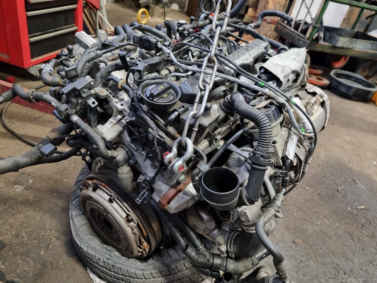 Golf VII 2,0tdi motor - 2