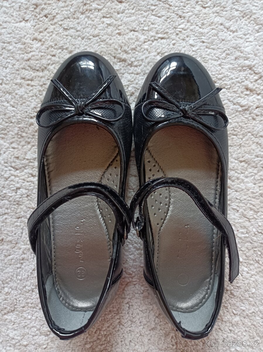 Dívčí střevíčky - 2