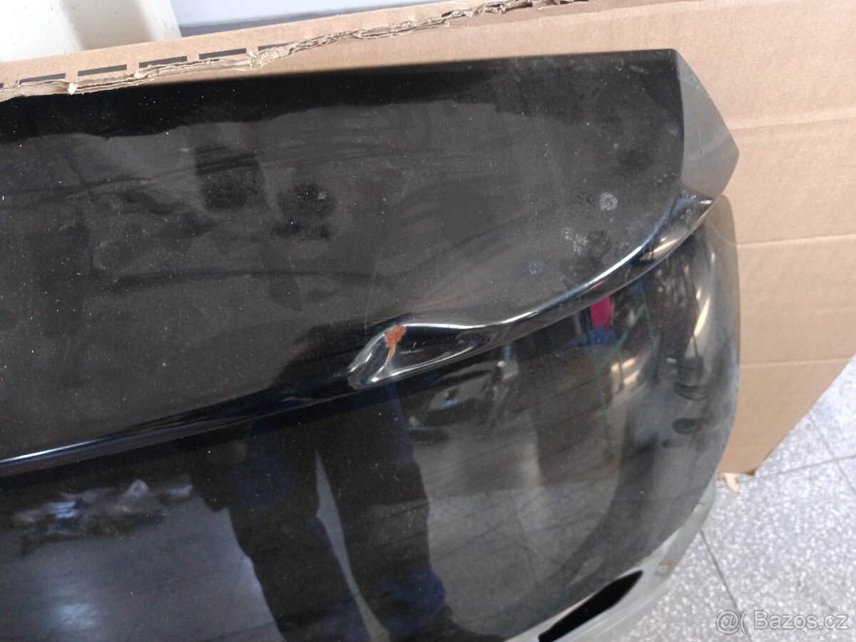 Dveře Toyota Auris - 2