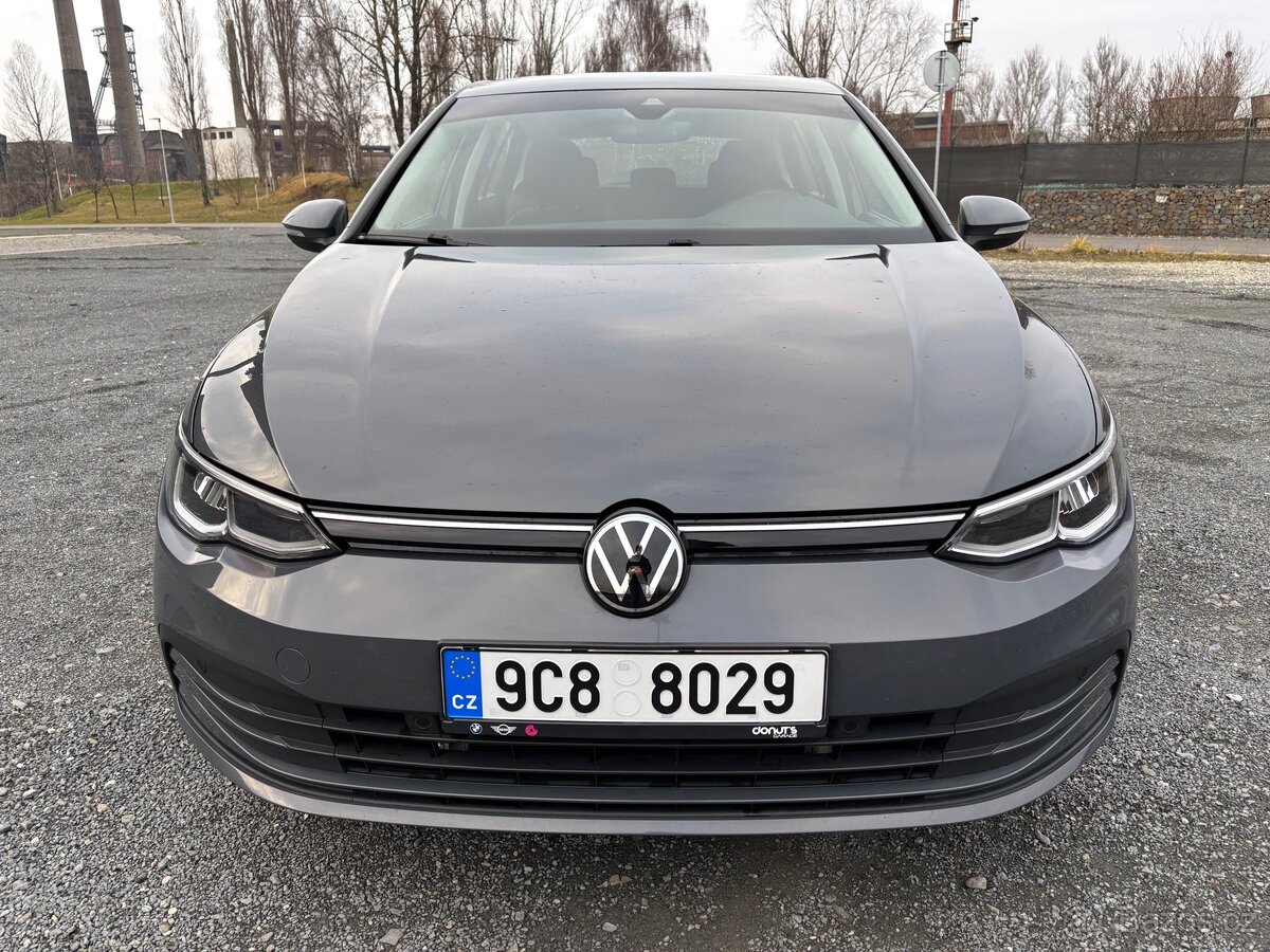 Volkswagen Golf 8 1.0 TSI 81kW Automat - 2