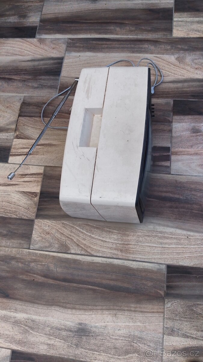 Prodám televizi Merkur - 2