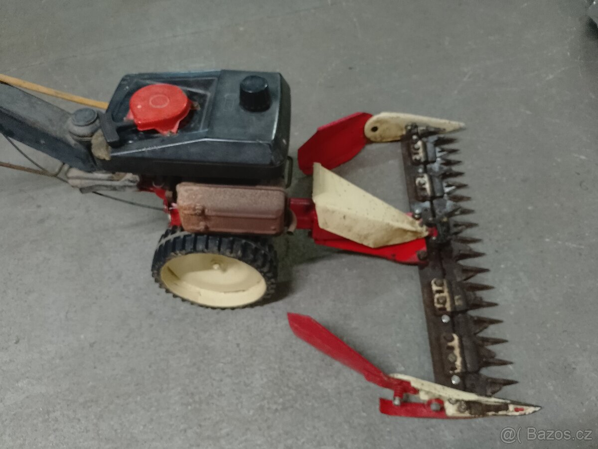 Vari listová sekačka,motor jikov, převodovka - 2