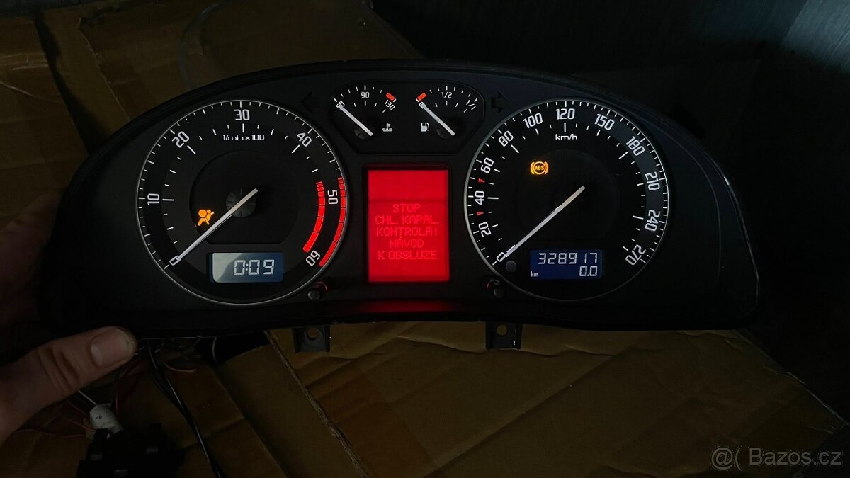 Škoda SuperB budíky maxidot facelift - 2