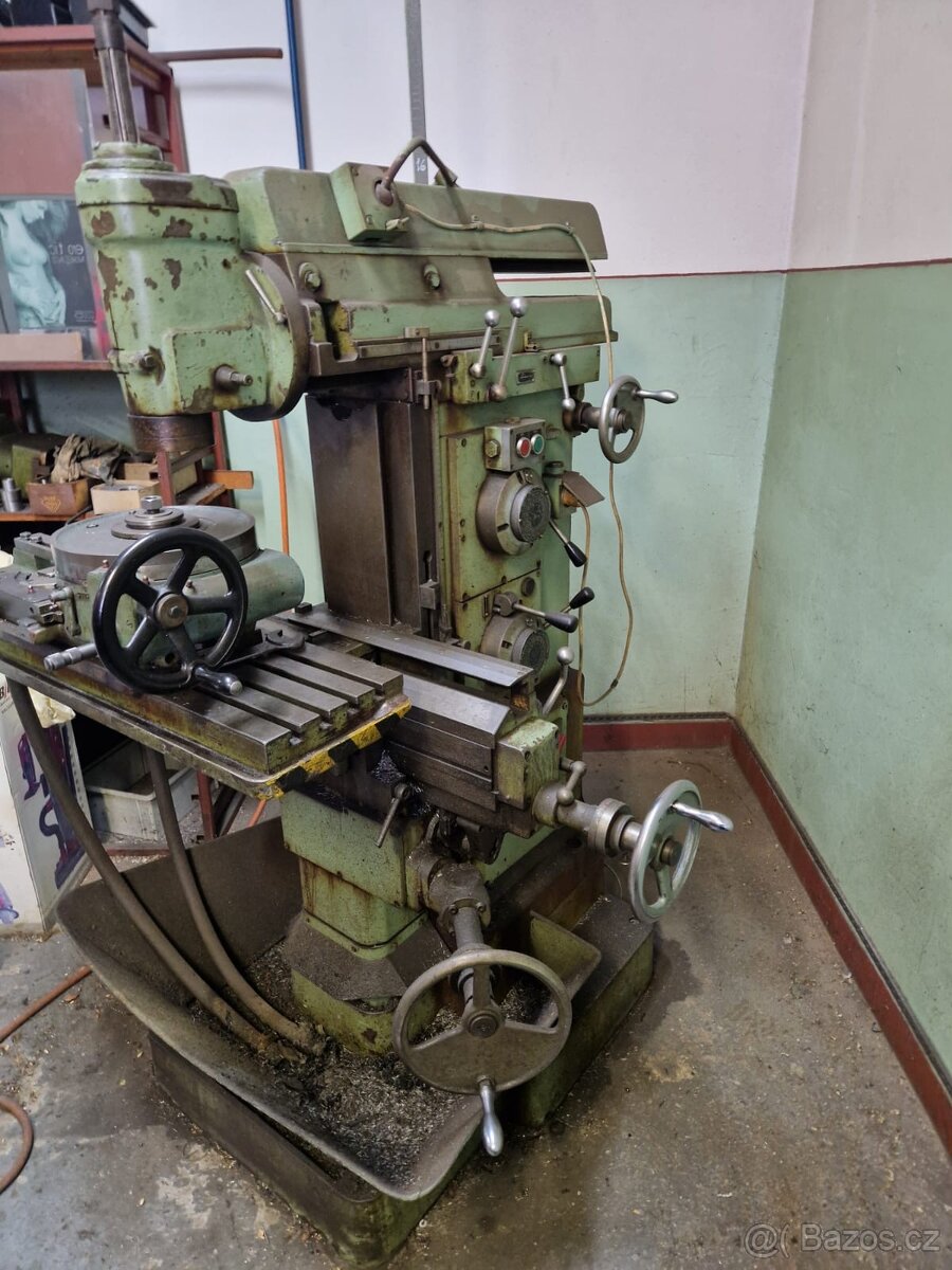 Frézka nástrojařská 676 - 2