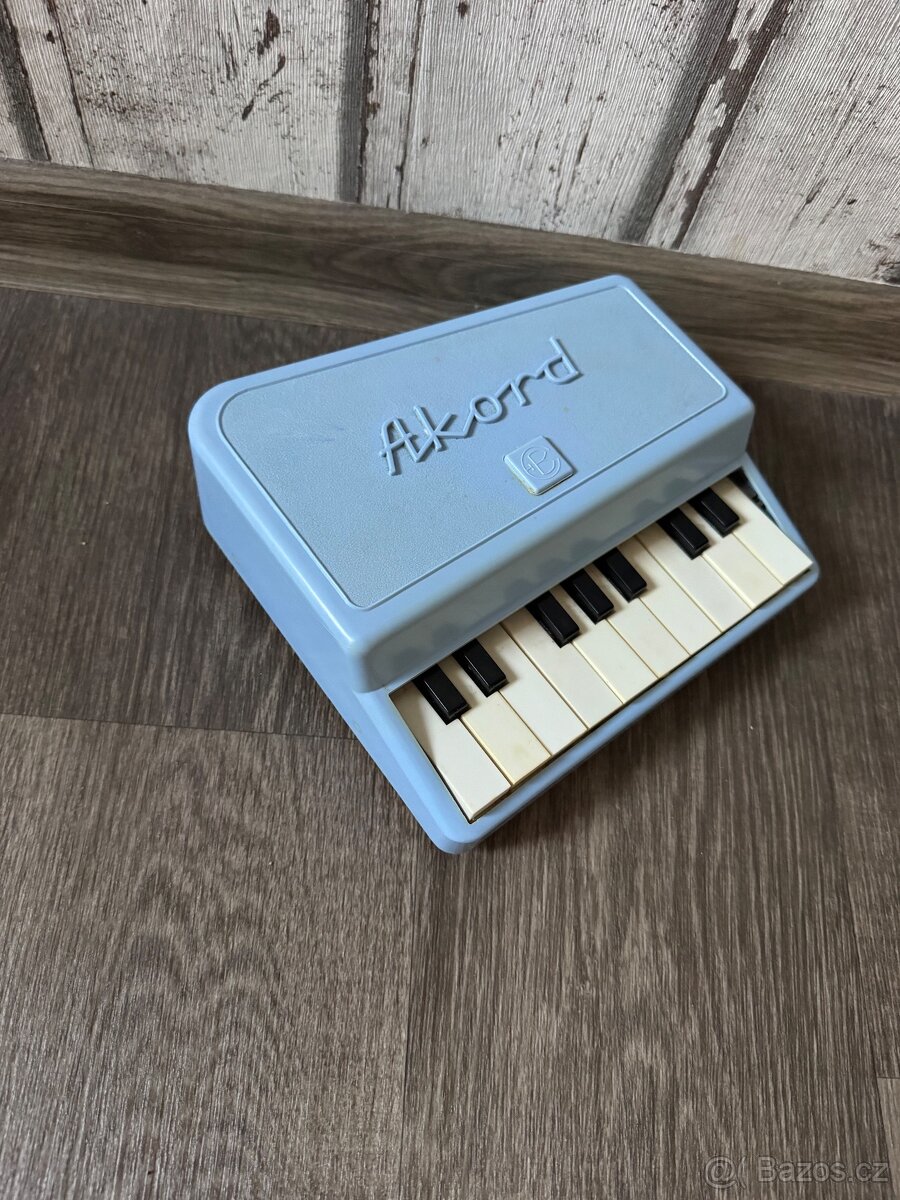Dětský klavír akord - 2