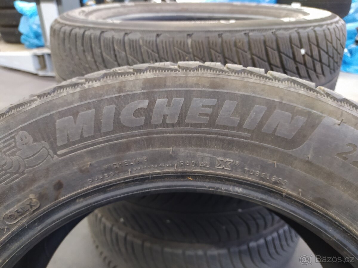 Michelin Pilot Alpin 5 SUV 225/60 R17 - 2