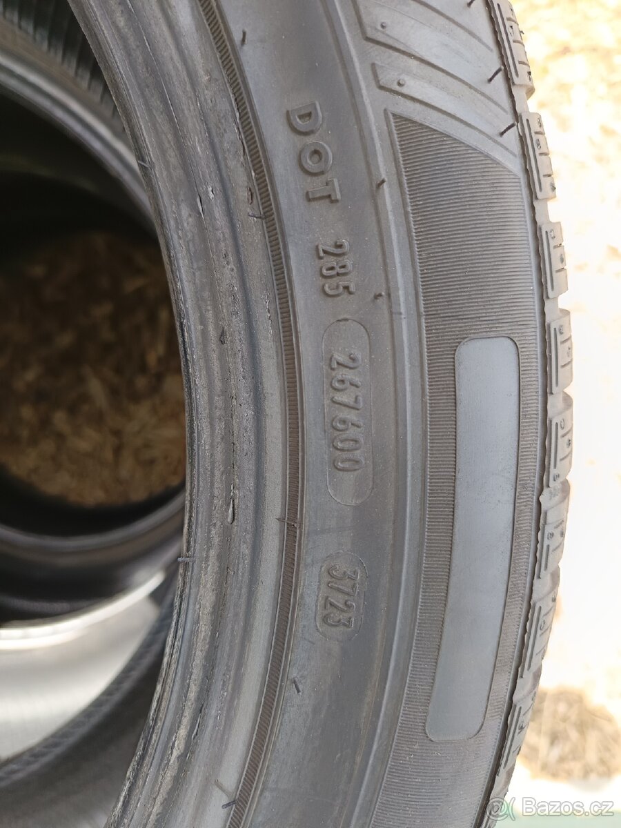 245/45 r18 zimni - 2