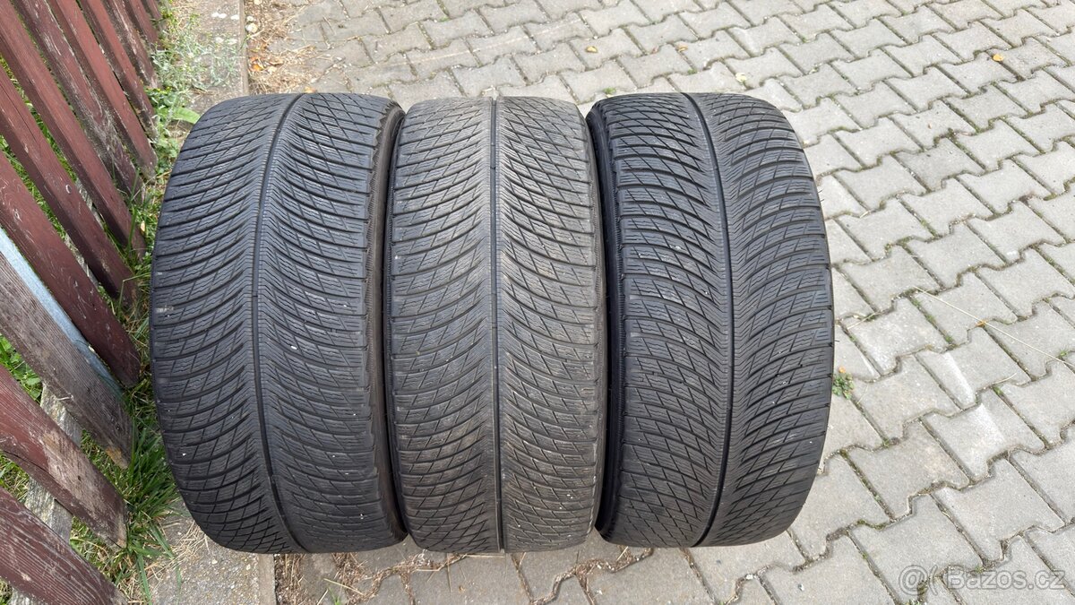 Michelin 285/40 R21 - 2
