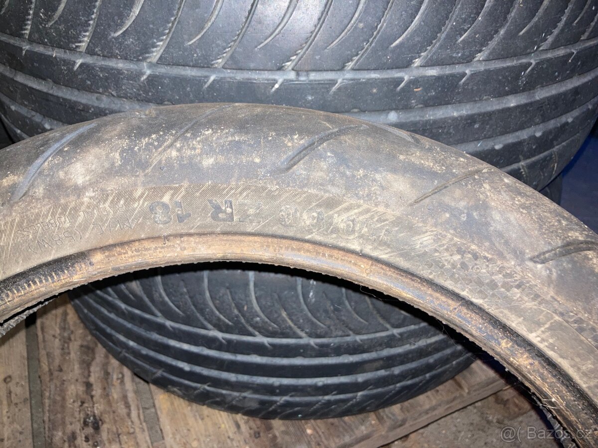 Pneu 80/90 R21 110/80 R18