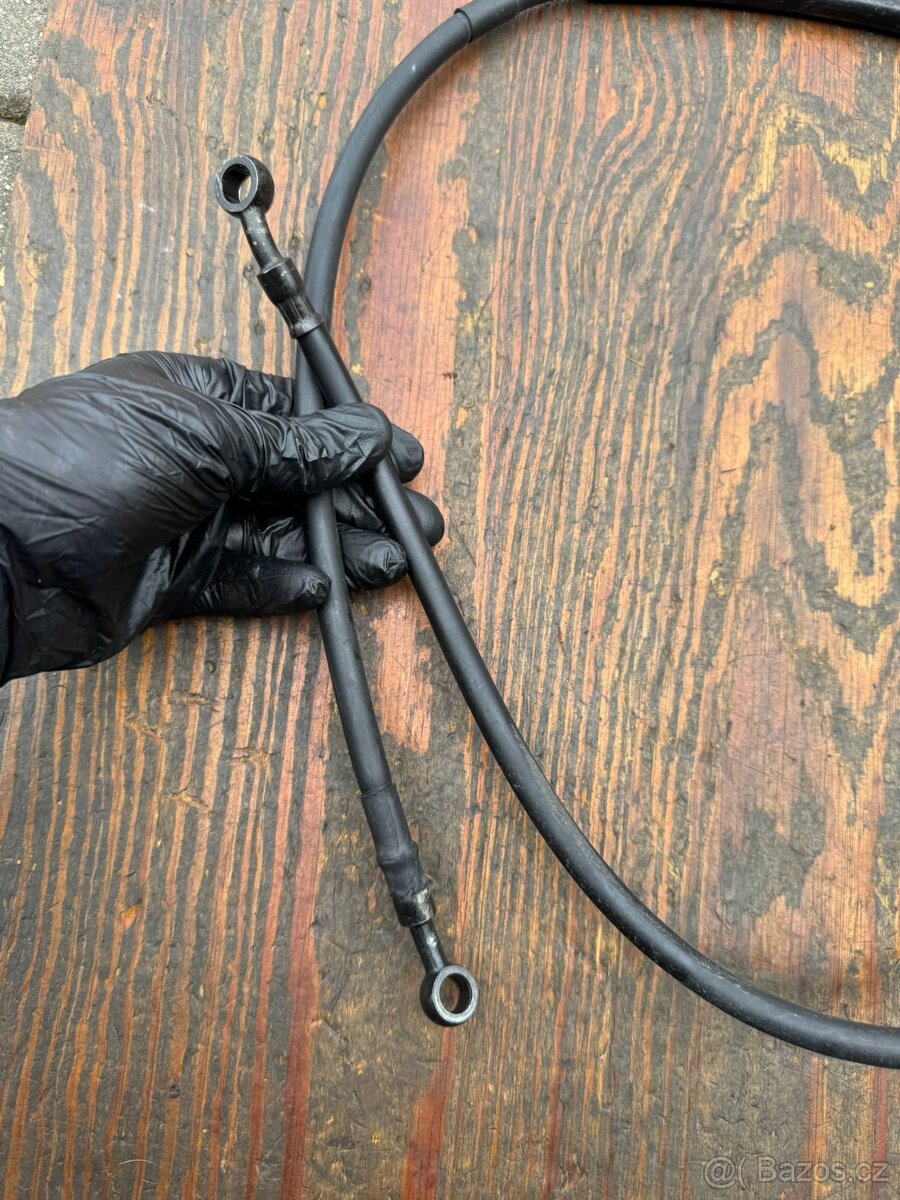 Brzdová hadice přední brzdy, přední třmen, Yamaha YZF - 2