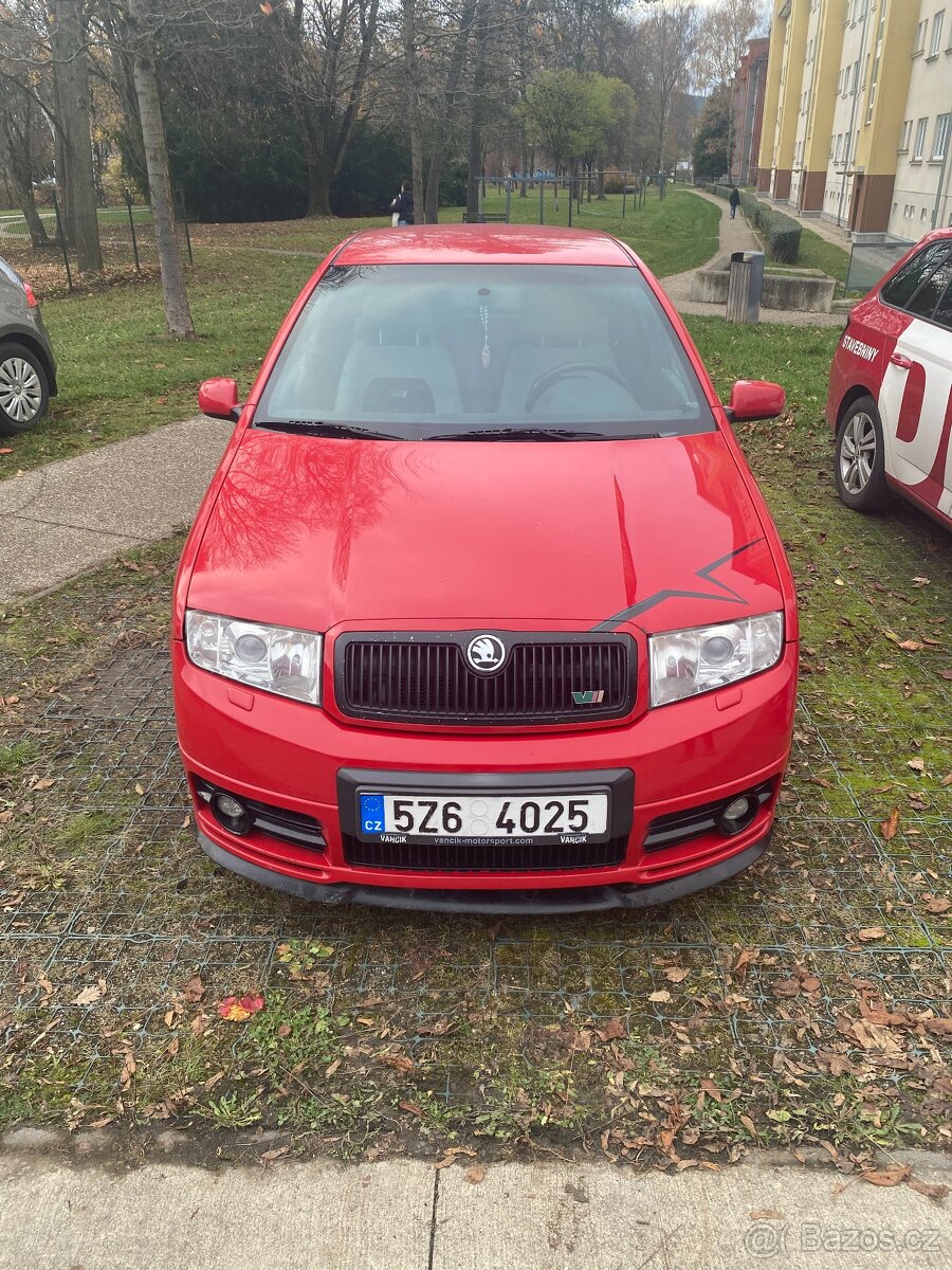 Škoda Fabia RS 1.9 TDI červené barvy - 2