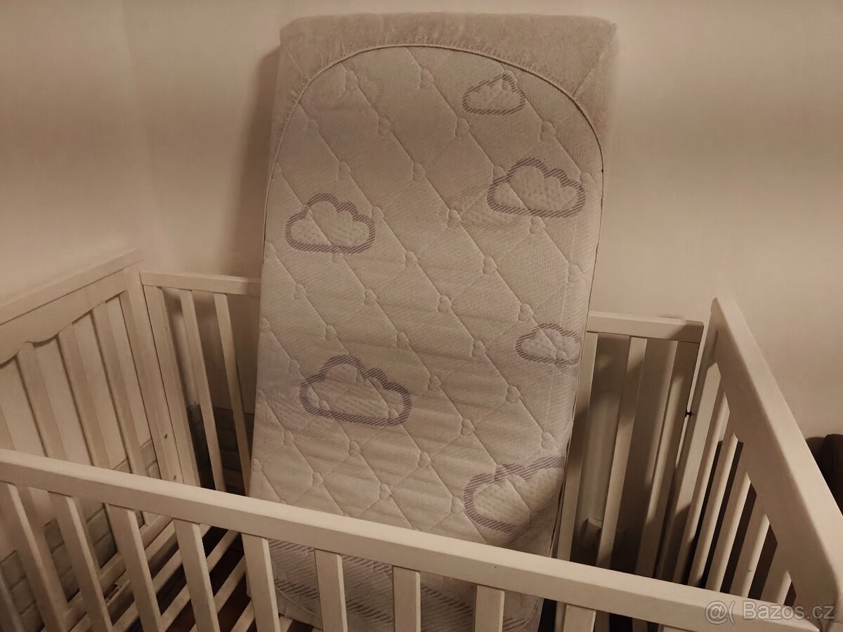 Postýlka z masivu - 2