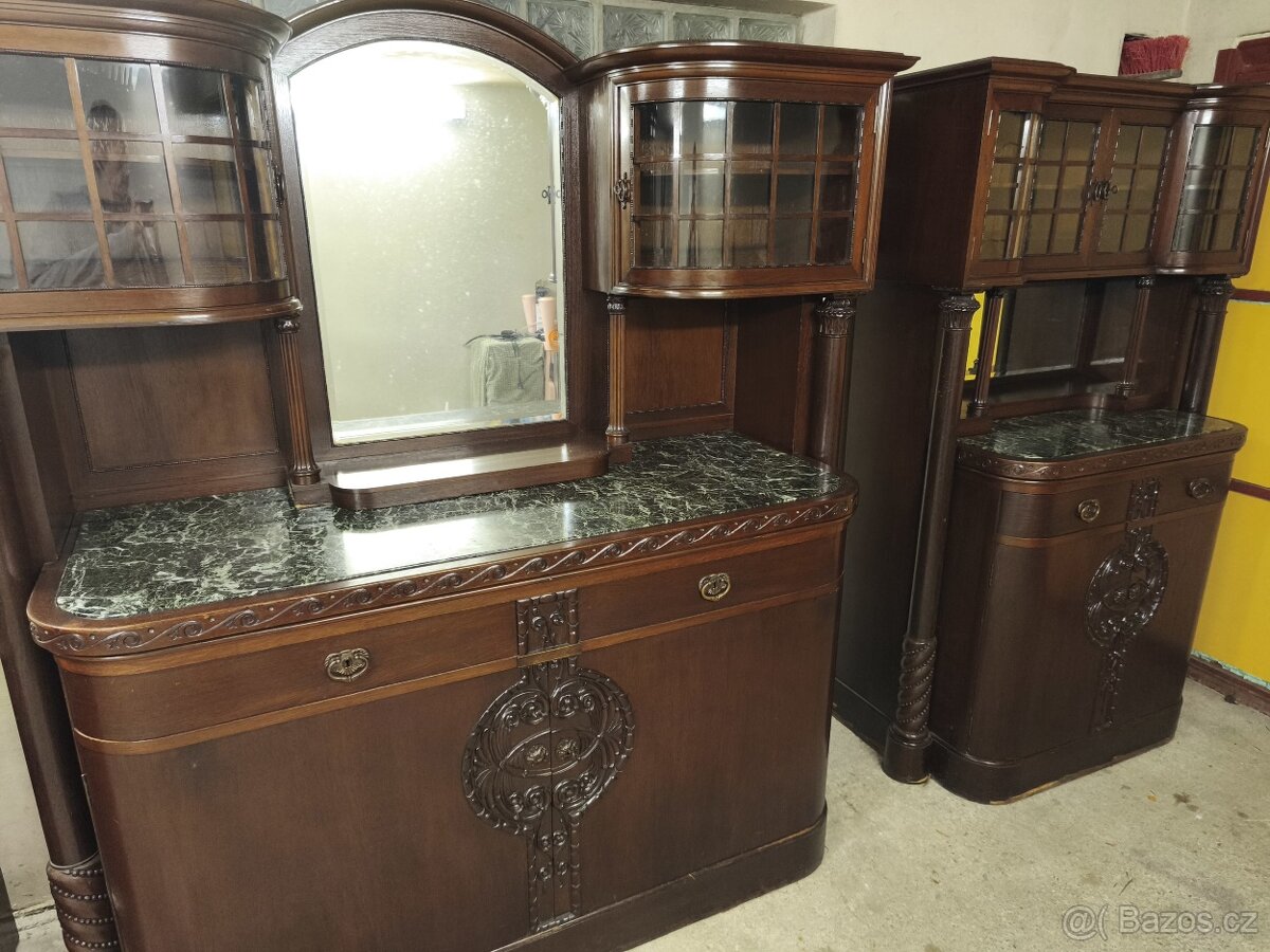 Starožitný příborník - 2